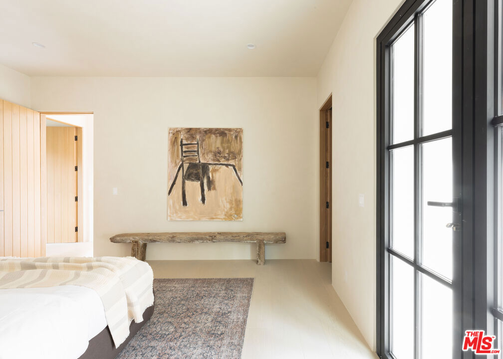 MLS #25572987 img 40