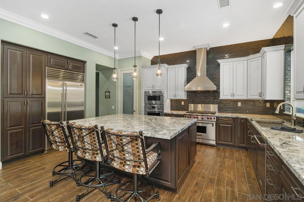 MLS #250032205SD image #12