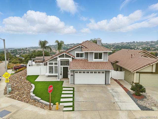 1595 Bay Meadows Dr, Alpine CA: https://media.crmls.org/mediaz/e15e75fb-55ba-40dd-9555-1da0d4e4e217.jpg