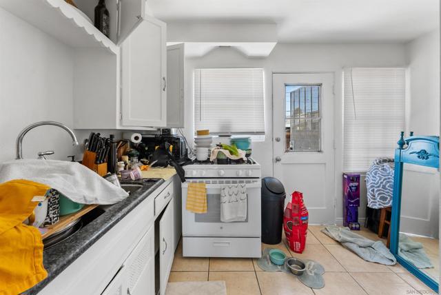 4358 64 36th St, San Diego CA: https://media.crmls.org/mediaz/e15f1db9-d3ee-4fa0-8dd8-d6fa7230b3ce.jpg