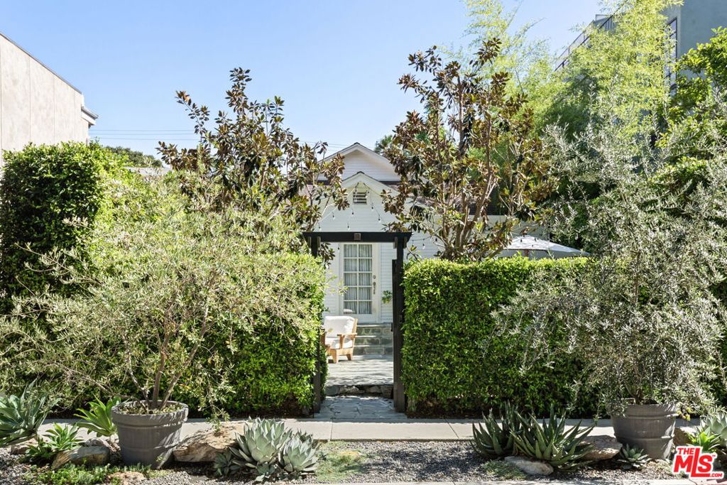 804 Westmount Drive