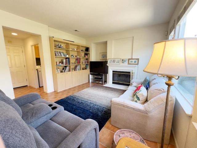 1675 Via Cortina, San Jose CA: https://media.crmls.org/mediaz/e1605e61-40c9-4492-868f-db3115dd7a94.jpg