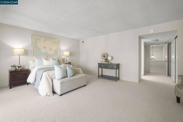 1525 Canyonwood Ct, Walnut Creek CA: https://media.crmls.org/mediaz/e160e872-c296-4bba-9ec9-e4b33c250ecc.jpg