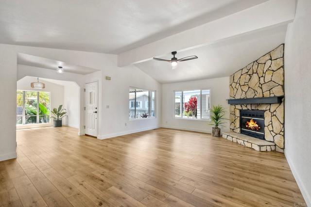 Detail Gallery Image 13 of 43 For 3466 Don Lorenzo Dr, Carlsbad,  CA 92010 - 3 Beds | 2 Baths