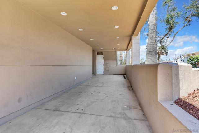 719 Manhattan Ct, San Diego CA: https://media.crmls.org/mediaz/e162268a-6fc3-4f1c-941c-4fab2d1dc597.jpg