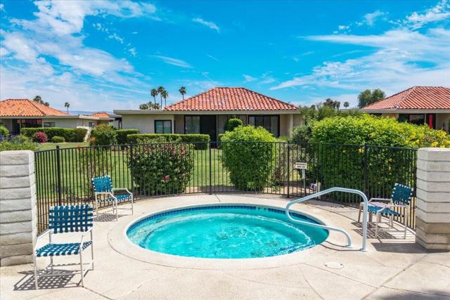 737 N Madrid Circle, Palm Springs, CA 92262