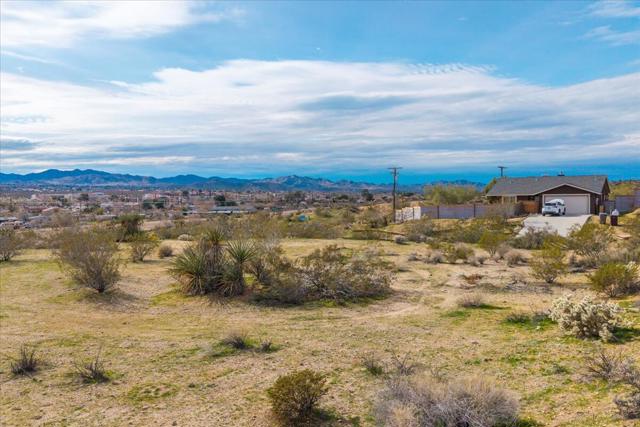 Image 16 of 30 For 0 Carmelita Avenue