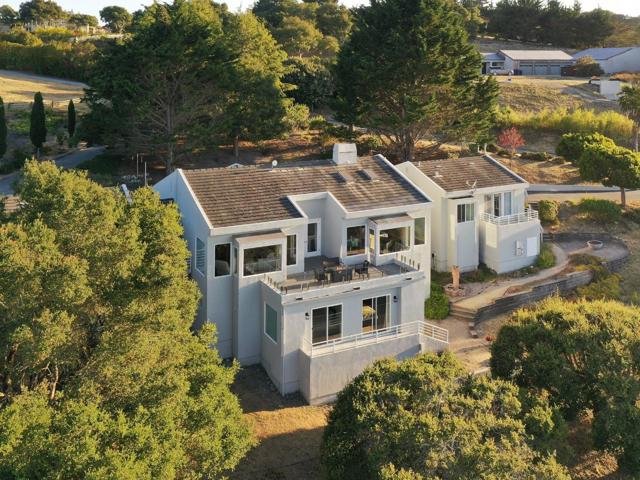 25681 Whip Road, Monterey CA: https://media.crmls.org/mediaz/e166085f-8467-4396-8970-84b5dd641438.jpg
