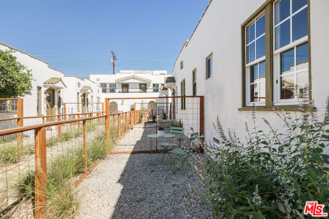 2221 Addison Way photo 23