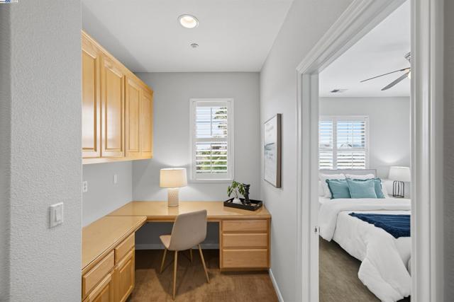 3080 Bresso Dr, Livermore CA: https://media.crmls.org/mediaz/e167e994-8a21-4f8f-bc9c-671b1ff9c29b.jpg