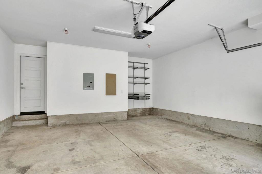 MLS #250036942SD image #32