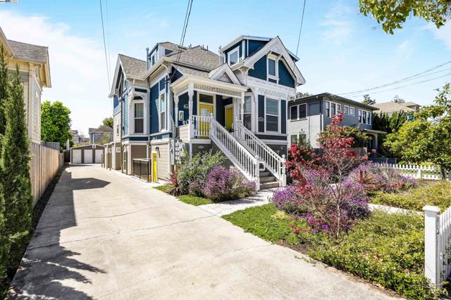 2060 San Antonio Ave, Alameda CA: https://media.crmls.org/mediaz/e168a9be-f813-4f44-acad-5598391154d2.jpg