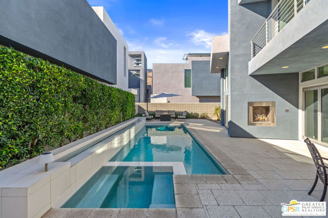 431 Suave Lane, Palm Springs CA: https://media.crmls.org/mediaz/e168c8ba-96c6-4e02-a230-3168f4feb6c5.jpg