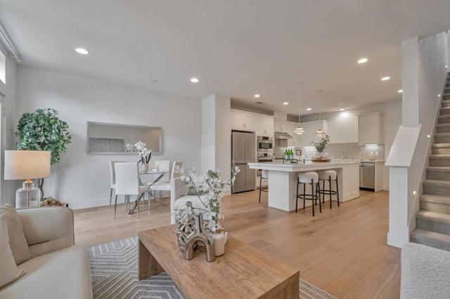 39158 Declaration Street, Fremont CA: https://media.crmls.org/mediaz/e16b2aee-b626-49b1-a612-9da8db623f0e.jpg