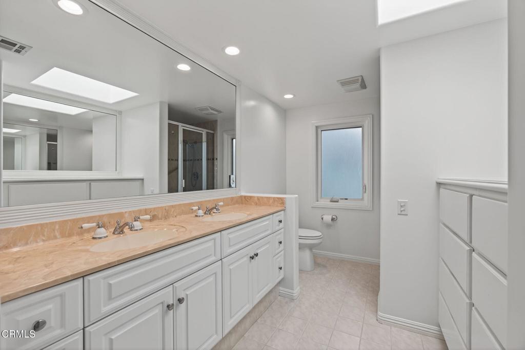 MLS #V1-33403 image #27