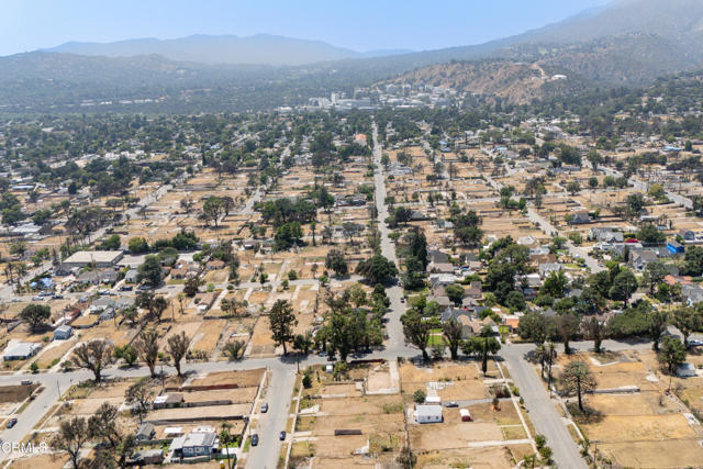 Detail Gallery Image 16 of 20 For 2836 Glenrose Ave, Altadena,  CA 91001 - – Beds | – Baths