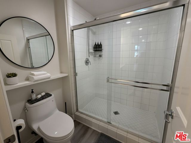 65 Plateau, Irvine CA: https://media.crmls.org/mediaz/e16bf60a-cb37-43b6-95b7-c503e42cbab9.jpg