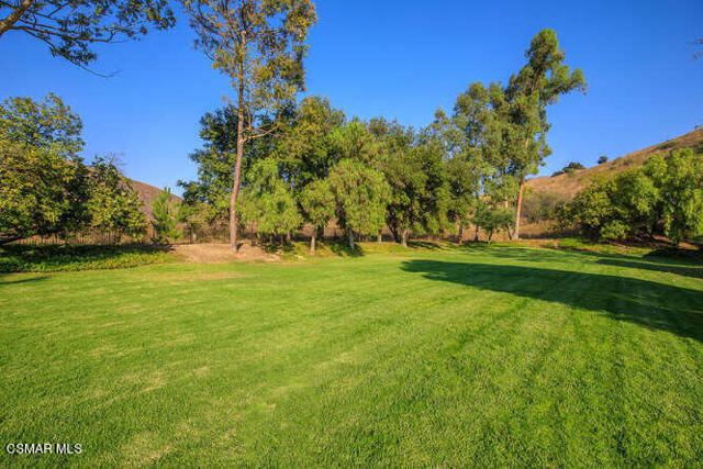 237 Via Colinas Thousand Oaks-small-029-