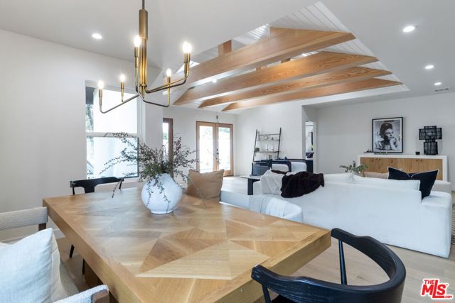 Image 21 of 56 For 4525 Greenbush Avenue