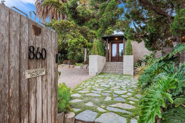 Detail Gallery Image 1 of 1 For 860 Nardo Rd, Encinitas,  CA 92024 - 4 Beds | 3/1 Baths