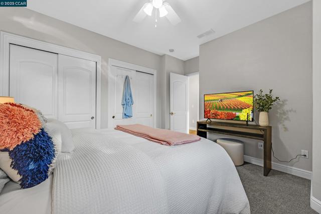 10 Woodside Dr, Danville CA: https://media.crmls.org/mediaz/e16e3fdc-a313-4e81-a168-feb6af37f6d0.jpg