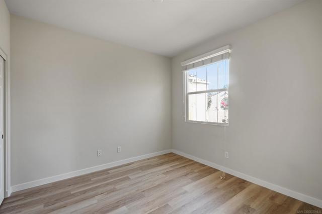 1445 Caminito Sicilia, Chula Vista CA: https://media.crmls.org/mediaz/e16f81e4-6d5d-4b41-bb6e-47bbaff303c6.jpg