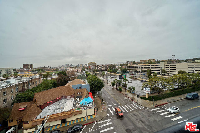 Image 3 for 1234 Wilshire Blvd #607, Los Angeles, CA 90017