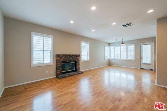 2320 Leggett Lane, Fullerton CA: https://media.crmls.org/mediaz/e170714e-f945-428c-8505-421305b3fc99.jpg