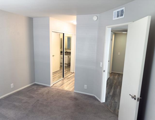 Detail Gallery Image 6 of 24 For 7220 Calle Cristobal #12,  San Diego,  CA 92126 - 2 Beds | 2 Baths