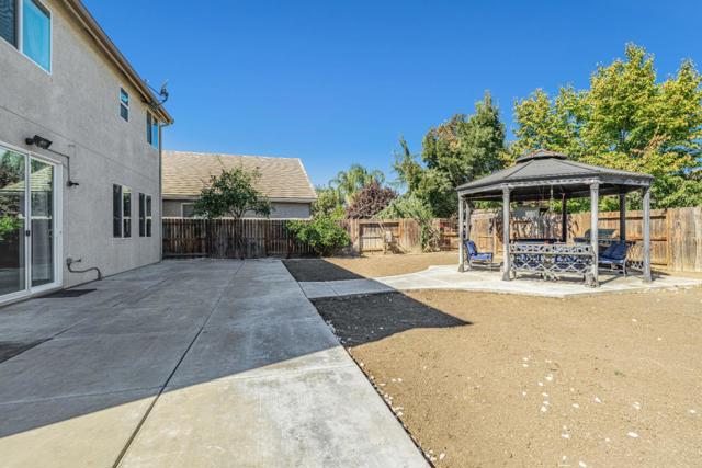 1433 Brahma Street, Patterson CA: https://media.crmls.org/mediaz/e170eaab-e4af-4fc3-b719-2222426ca0cb.jpg