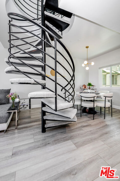 4326 Babcock Avenue, Studio City CA: https://media.crmls.org/mediaz/e17141d7-8adc-42d5-a2b9-e2b64f277788.jpg
