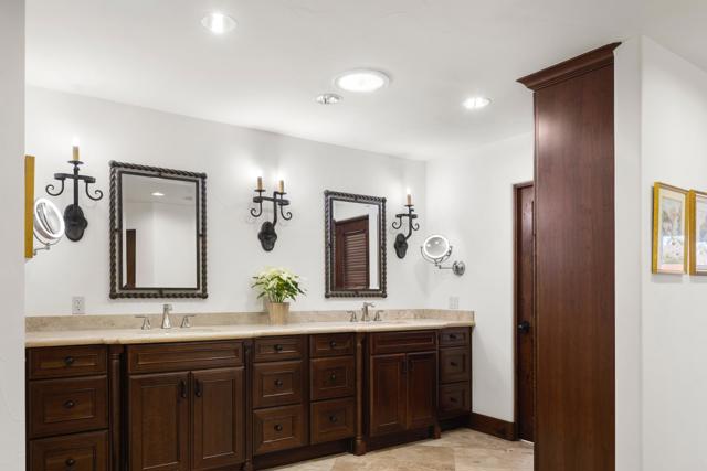 Image 40 of 76 For 78180 Hacienda La Quinta Drive