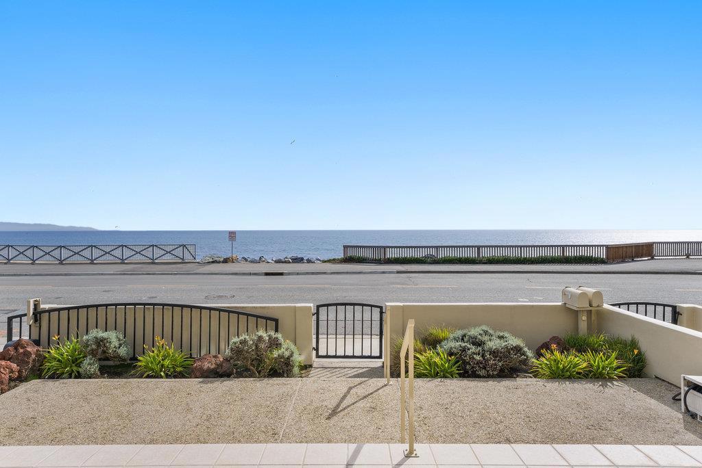 940 W Cliff Drive