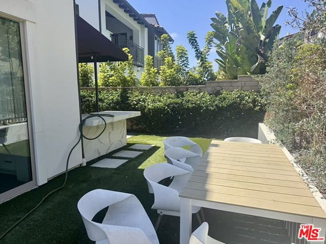 105 Via Salamanca, San Clemente CA: https://media.crmls.org/mediaz/e172619d-9ca6-47b4-b52f-d09553627507.jpg