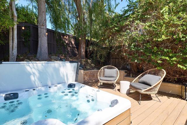 2610 Garden House Road, Carlsbad CA: https://media.crmls.org/mediaz/e173084d-9b97-460f-9b6c-bc92507f49f6.jpg