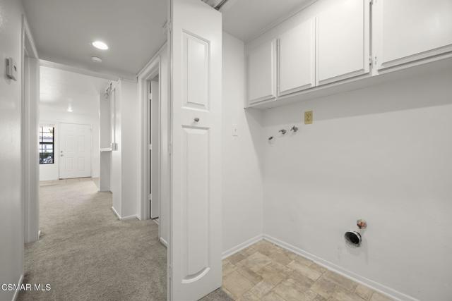 1923 Majorca Drive, Oxnard CA: https://media.crmls.org/mediaz/e1733f39-07d2-433a-8490-6a587192b1c6.jpg