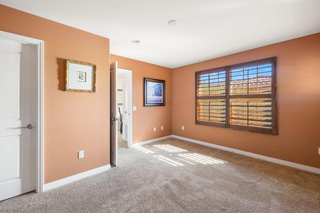 Image 31 of 45 For 52130 Desert Spoon Court