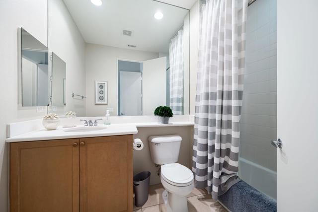 62-web-or-mls-DT_Reina_OPMG_0923_062