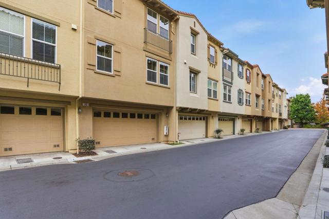 745 Mente Linda Loop, Milpitas CA: https://media.crmls.org/mediaz/e17695ac-d02c-446f-bac2-1d0132f777d8.jpg