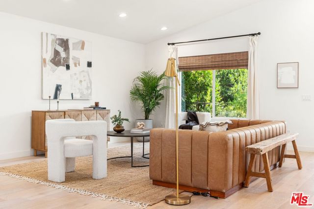 5627 Lemp Avenue, North Hollywood CA: https://media.crmls.org/mediaz/e176b30c-9db5-497b-8ba9-badaf1d6d000.jpg