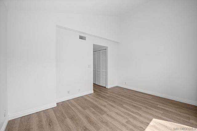 593 Parkview Dr, Lake Elsinore CA: https://media.crmls.org/mediaz/e177b195-8b92-4e82-9b28-40e3cc5d959a.jpg