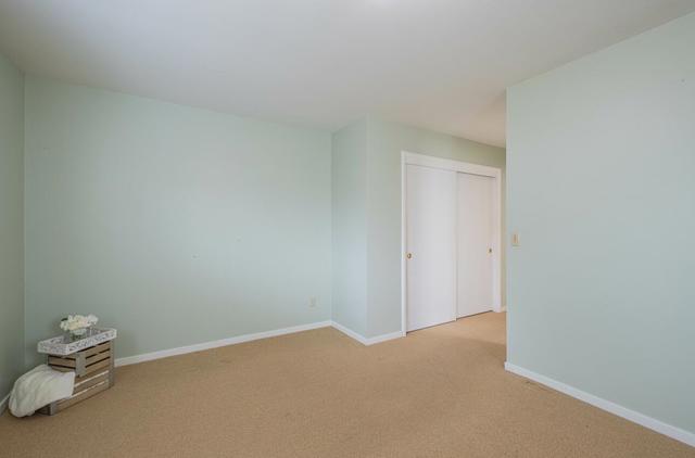 914 Junipero Way, Salinas CA: https://media.crmls.org/mediaz/e17802db-e4f1-4a7d-ba67-dc9d5c004599.jpg