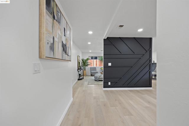 236 Larkspur, Fairfield CA: https://media.crmls.org/mediaz/e1780b2c-f5b8-46d4-a3eb-9ac029c50c39.jpg