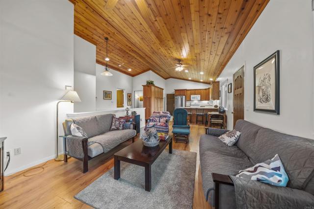 35465 Sunset Lane, Julian CA: https://media.crmls.org/mediaz/e178a285-9d03-4dca-9c8c-9cbb02a41012.jpg
