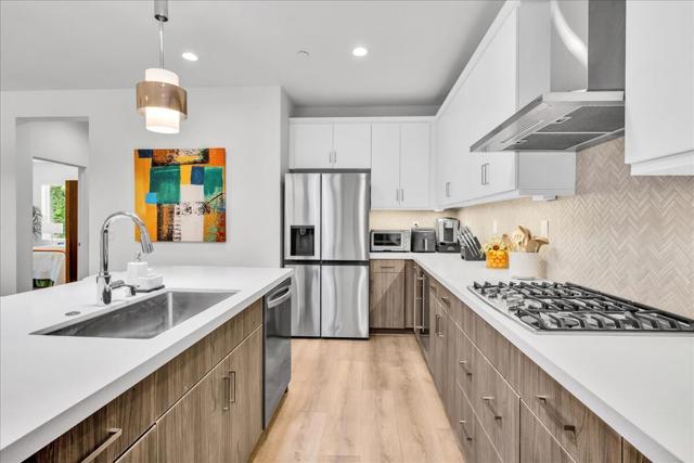 36285 Corta Aguila, Cathedral City CA: https://media.crmls.org/mediaz/e179662b-462c-4726-97fd-263b8d029584.jpg