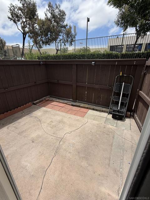 5402 Balboa Arms Dr., San Diego CA: https://media.crmls.org/mediaz/e17a21d5-31f9-4557-a2ab-107a91befcac.jpg