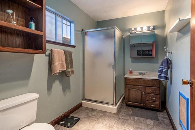 3014 Coolidge Avenue, Oakland CA: https://media.crmls.org/mediaz/e17ae957-19bd-4c1f-9585-ebcdb88a48cc.jpg