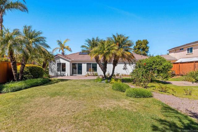 5761 Spur Ave, Oceanside CA: https://media.crmls.org/mediaz/e17bd530-2f28-4c6b-872a-22fe3553b8af.jpg