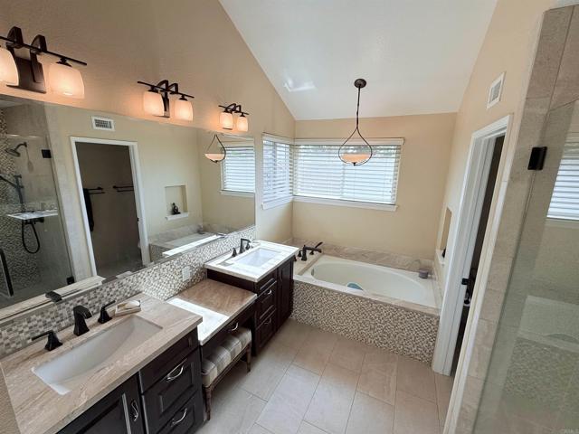 Detail Gallery Image 33 of 37 For 3515 Calle Gavanzo, Carlsbad,  CA 92009 - 4 Beds | 3/1 Baths