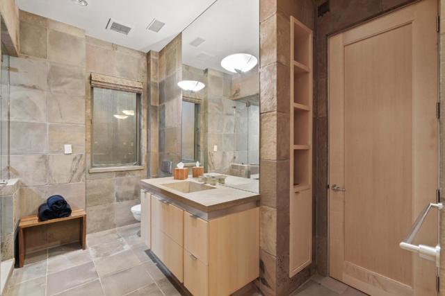 26140 Rancho Manuella Lane, Los Altos Hills CA: https://media.crmls.org/mediaz/e17ca1f3-5e4b-4c64-8fc5-1df195a54711.jpg